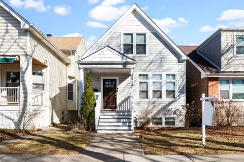 3433 N Avers Ave, Chicago, IL 60618