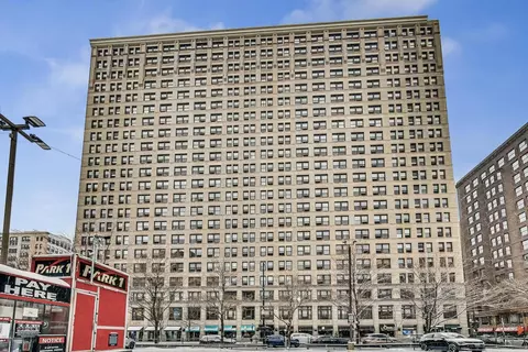 600 S Dearborn St #2105, Chicago, IL 60605