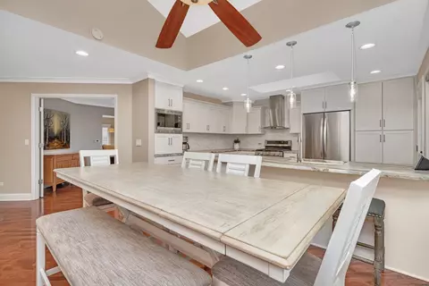 Dining - 11600 N Brightway Dr, Mokena, IL 60448 photo 2 of 5