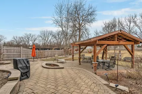 Exterior - 11600 N Brightway Dr, Mokena, IL 60448 photo 5 of 15