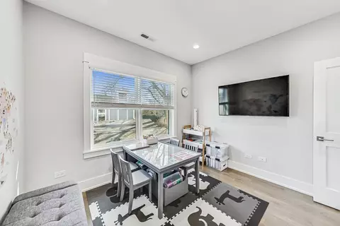 Other - 2425 Illinois Rd, Northbrook, IL 60062 photo 5 of 10