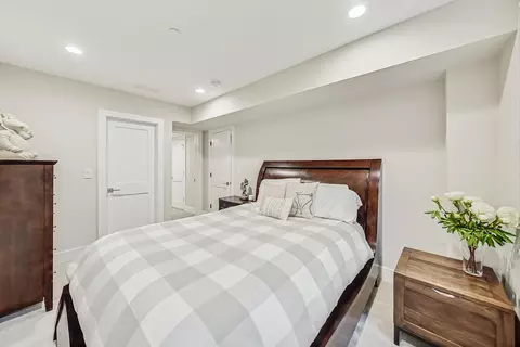 Bedroom - 2425 Illinois Rd, Northbrook, IL 60062 photo 6 of 7