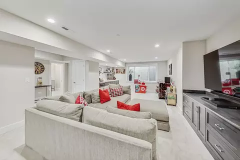 Other - 2425 Illinois Rd, Northbrook, IL 60062 photo 9 of 10