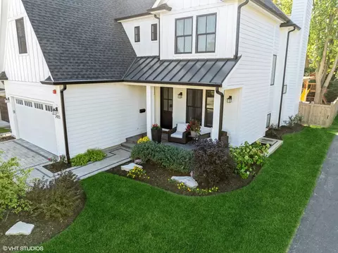 Exterior - 2425 Illinois Rd, Northbrook, IL 60062 photo 5 of 11