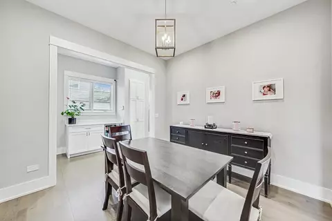 Dining - 2425 Illinois Rd, Northbrook, IL 60062 photo 2 of 2