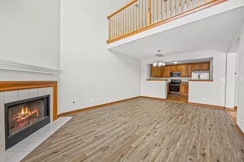 Living - 3309 Cool Springs Ct, Naperville, IL 60564 photo 3 of 6