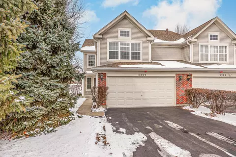 Exterior - 3309 Cool Springs Ct, Naperville, IL 60564 photo 4 of 6