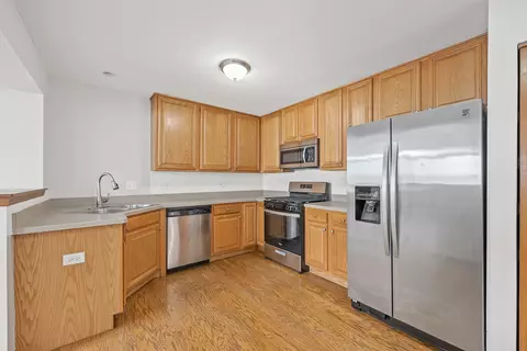 Kitchen - 3309 Cool Springs Ct, Naperville, IL 60564 photo 1 of 4