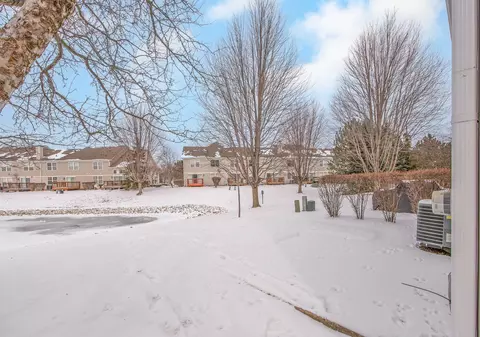 Exterior - 3309 Cool Springs Ct, Naperville, IL 60564 photo 5 of 6