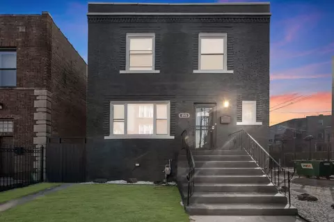 Exterior - 215 E 69th Pl, Chicago, IL 60637 photo 4 of 4