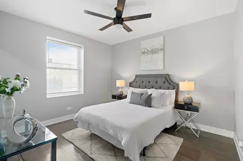 Bedroom - 215 E 69th Pl, Chicago, IL 60637 photo 1 of 3