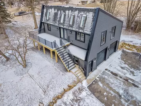 Exterior - 813 Southgate Dr, Davis, IL 61019 photo 6 of 7