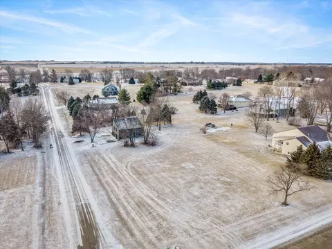 View/Area - 813 Southgate Dr, Davis, IL 61019 photo 5 of 6