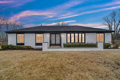 533 Herman St, Crete, IL 60417