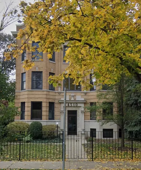 4510 N Greenview Ave #2N, Chicago, IL 60640