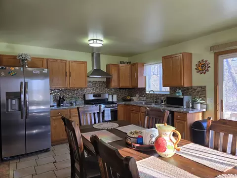 Kitchen - 26018 W Marshall Ave, Ingleside, IL 60041 photo 3 of 3