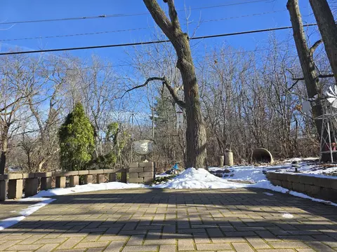 Exterior - 26018 W Marshall Ave, Ingleside, IL 60041 photo 5 of 13