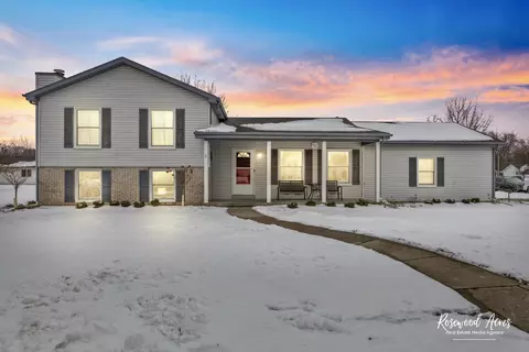 624 Cherokee Dr, Bourbonnais, IL 60914