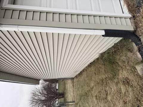 927 Quill Dr, Roscoe, IL 61073 photo 9
