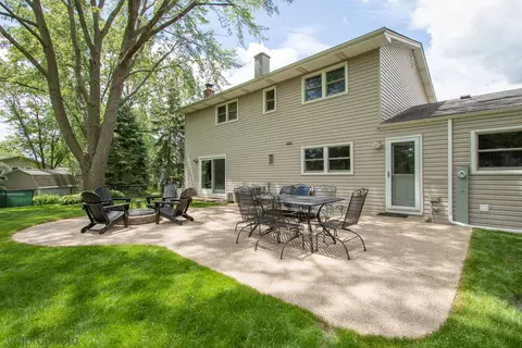4145 Williams Ct, Hoffman Estates, IL 60192 photo 21