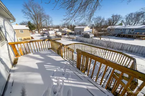 541 Maple Ln, Darien, IL 60561 photo 19