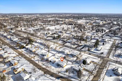 541 Maple Ln, Darien, IL 60561 photo 23