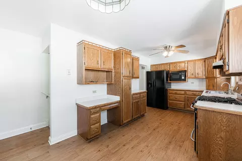 419 W Center St, Itasca, IL 60143 photo 7