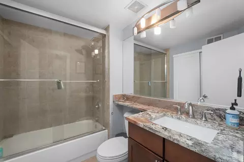 Bath - Undisclosed, Chicago, IL 60654 photo 1 of 1