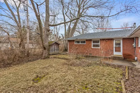Exterior - 4 Normandy Pl, Champaign, IL 61821 photo 9 of 10