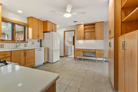 Kitchen - 4 Normandy Pl, Champaign, IL 61821 photo 4 of 4