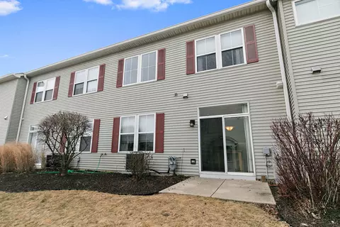 2874 Falling Waters Dr, Lindenhurst, IL 60046 photo 20