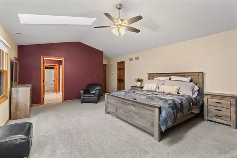 17543 W Hawk Ct, Gurnee, IL 60031 photo 10