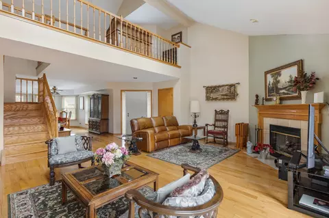 Other - 540 Philip Dr, Bartlett, IL 60103 photo 2 of 4