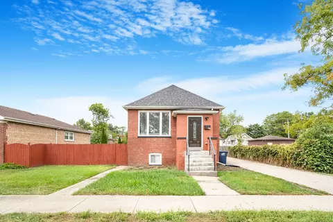 2006 S 1st Ave, Maywood, IL 60153