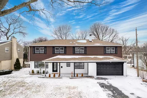1000 Delles Rd, Wheaton, IL 60189