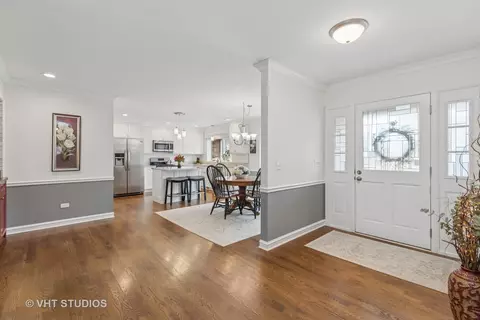 Entry Way - 1 Whaler Ct, Third Lake, IL 60030 photo 1 of 1