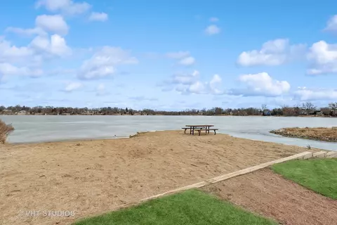 View/Area - 1 Whaler Ct, Third Lake, IL 60030 photo 1 of 1