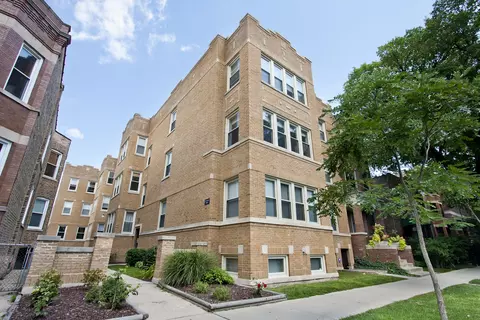 1930 W Addison St #2N, Chicago, IL 60613