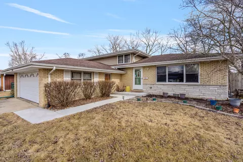 15367 Natalie Dr, Oak Forest, IL 60452