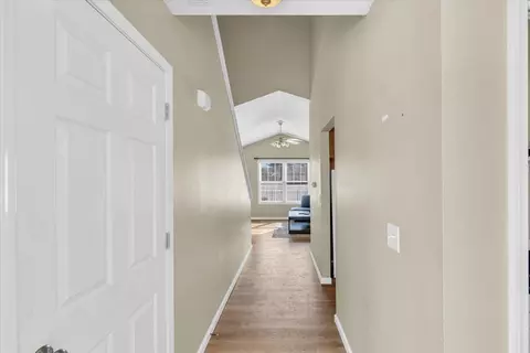 3409 Stoneway Ct, Champaign, IL 61822 photo 5