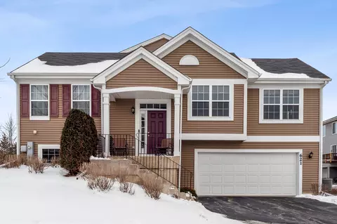 621 Treble Ln, Volo, IL 60073