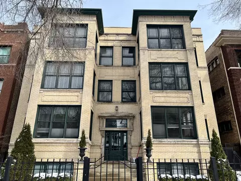 5821 N Winthrop Ave #2N, Chicago, IL 60660
