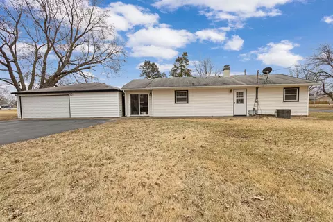 1350 E Us Route 6, Morris, IL 60450 photo 2