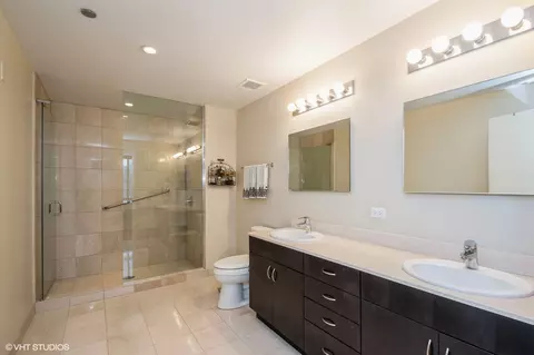8 E Randolph St #2008, Chicago, IL 60601 photo 13