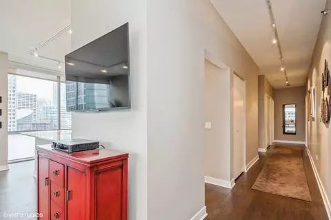 8 E Randolph St #2008, Chicago, IL 60601 photo 10