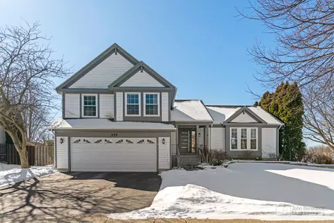 375 Wildberry Ln, Bartlett, IL 60103