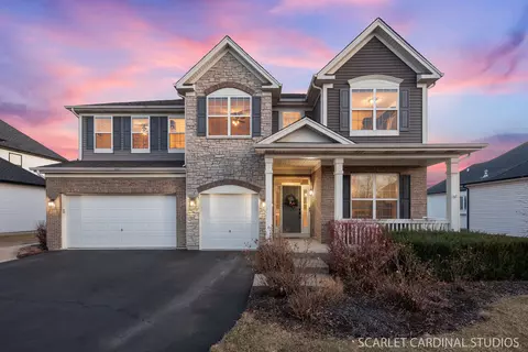 361 Bloomfield Cir, Oswego, IL 60543