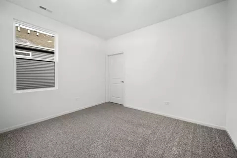 1001 Eineke Blvd, Algonquin, IL 60102 photo 10