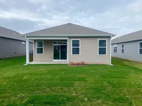 1001 Eineke Blvd, Algonquin, IL 60102 photo 12