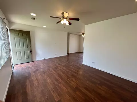 16613 Wedgewood Ave, Markham, IL 60428 photo 2